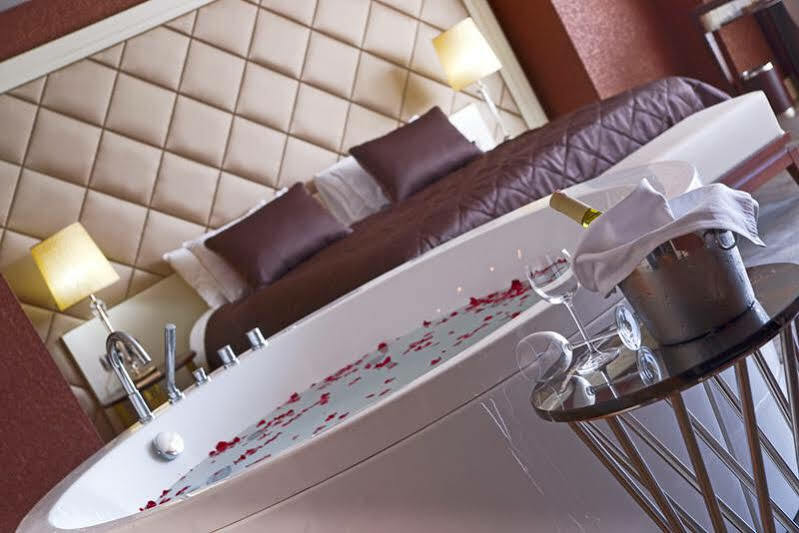 Taba Luxury Suites And Hotel Istanbul Eksteriør billede